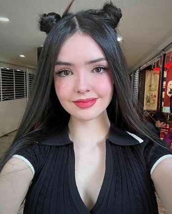 Germaine Colmenares