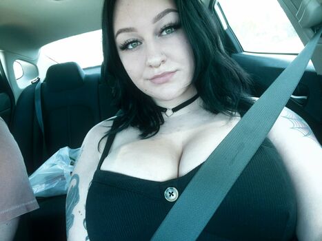 Ghastly.girlfriend