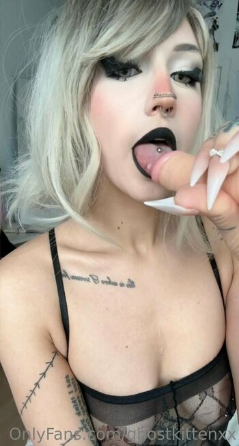 ghostkittenxx