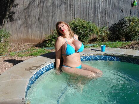 Gianna Woods