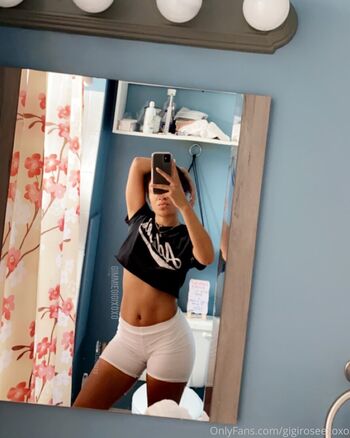 gigiroseexoxo