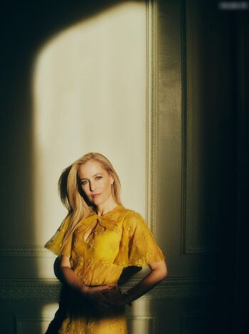 Gillian Anderson