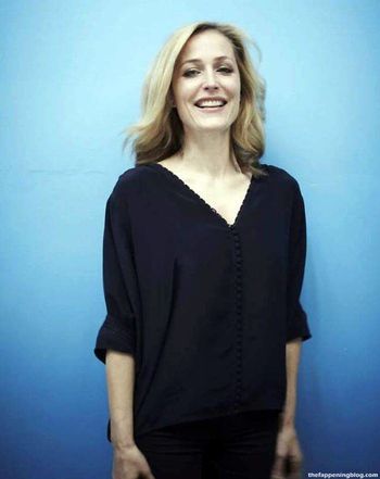 Gillian Anderson