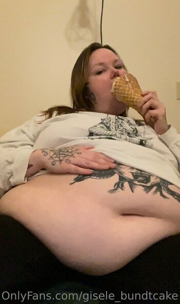 gisele_bundtcake