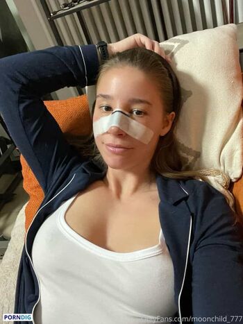 GiuliaMoon