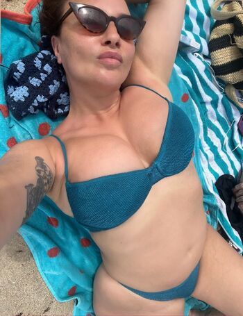 Gizzi Erskine