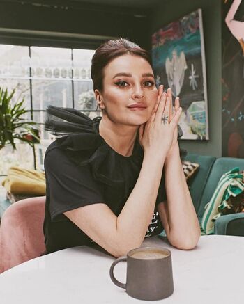 Gizzi Erskine