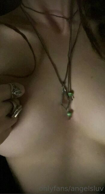 glitterbunnyx