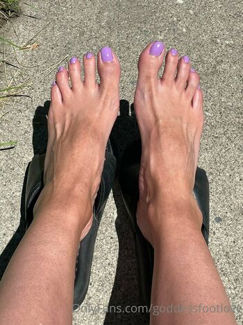 goddessfootlove