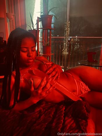 goddesslolaaxxx