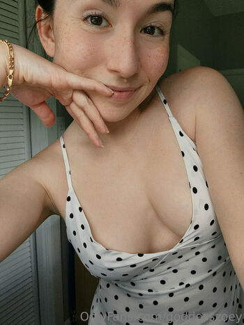 goddesszoey