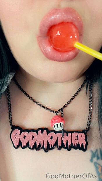 godmotherofassfree