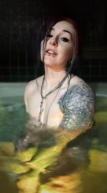 Goth Muscle Mommy