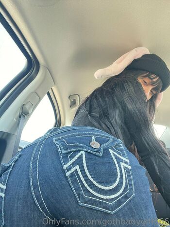 gothbabygirl666