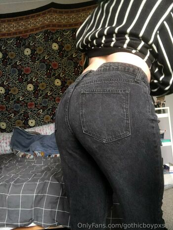 gothicboypxssy