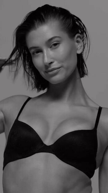 Hailey Baldwin Bieber