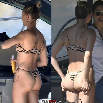 Hailey Baldwin Bieber