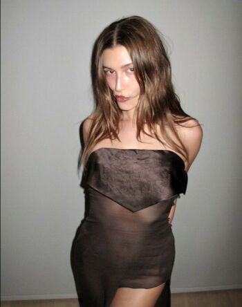 Hailey Baldwin Bieber