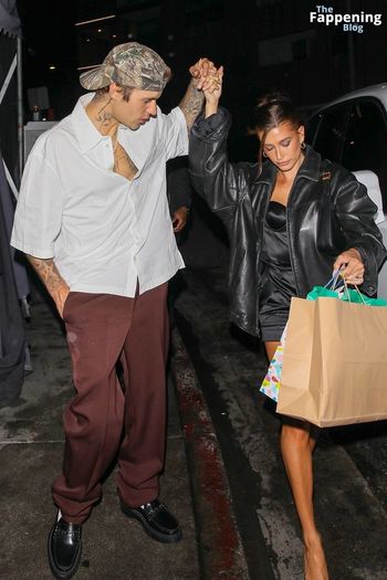 Hailey Bieber