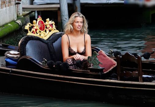 Hailey Clauson