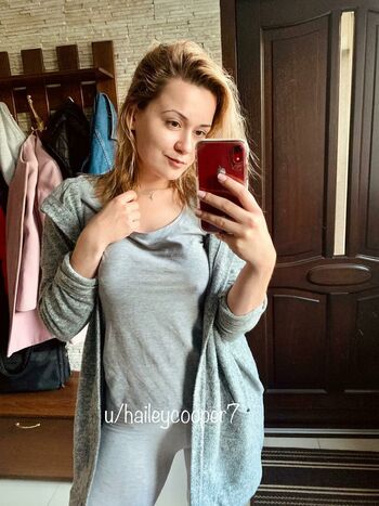 Hailey Cooper