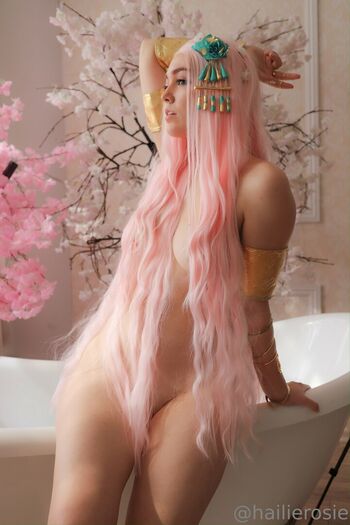 Hailie Rosie