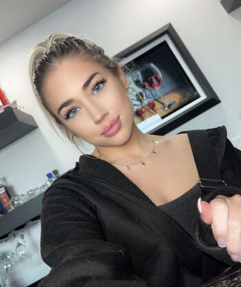 Hailsbee