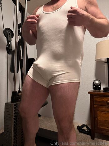 hairymascbear