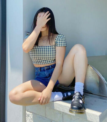 Haley Pham
