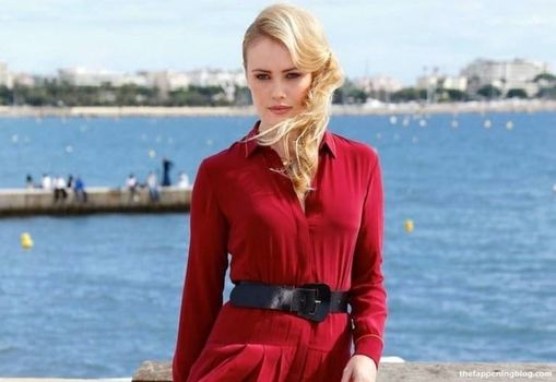 Hannah New