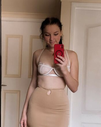 hayleypeckover