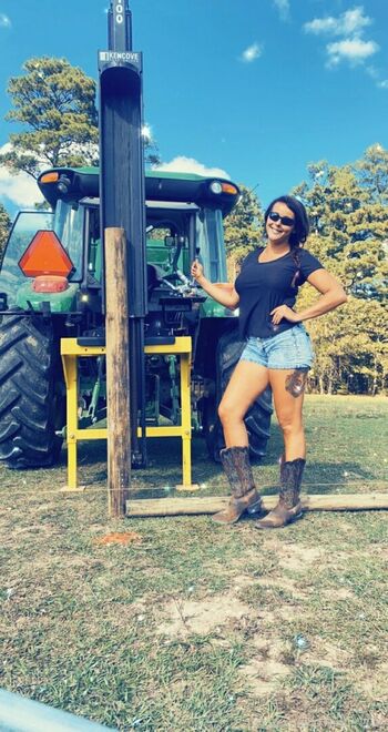 Heartland Hottie