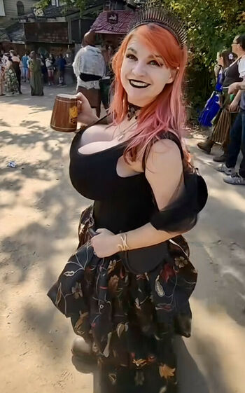 Heidi Corinne