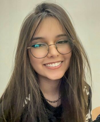Hellen Duarte
