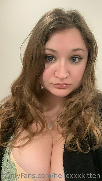 helloxxxkitten