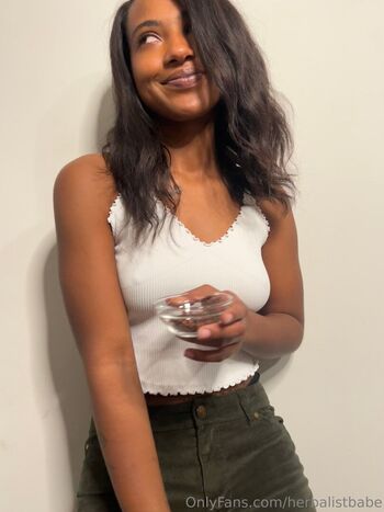 herbalistbabe