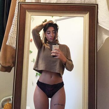 Hitomi Mochizuki