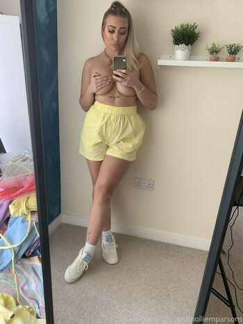Hollie M Parsons