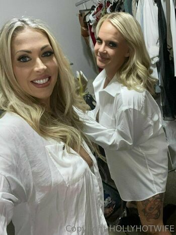 Holly Hotwife