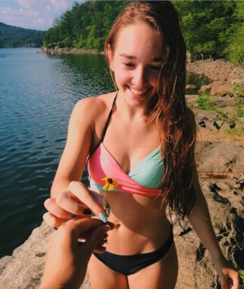 Holly Taylor