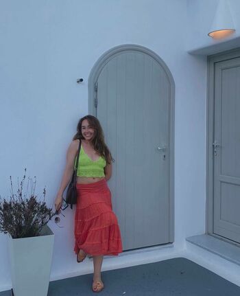 Holly Taylor