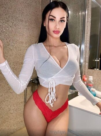 hollymollyxo