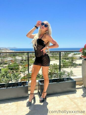 hollyxxxmae