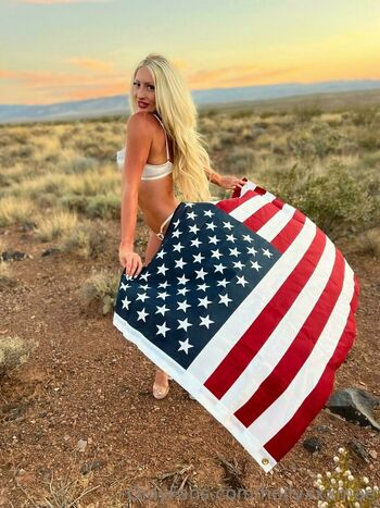 hollyxxxmae