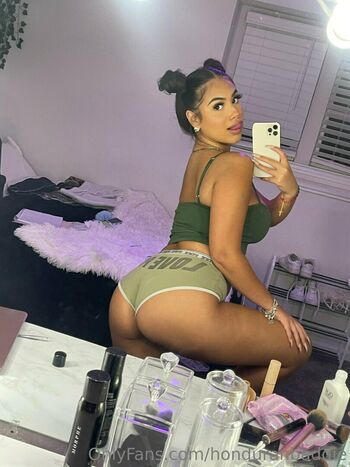 honduranbaddie
