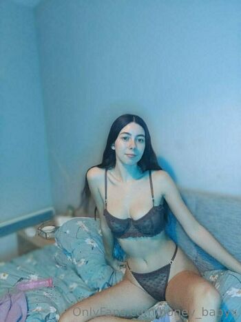 honey_babyx