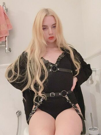 Honey Doll