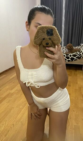 HoneyGirl