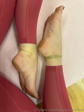 honeysperfectfeet