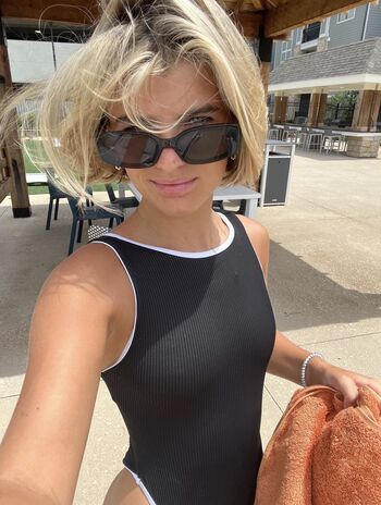 Hopie Schlenker